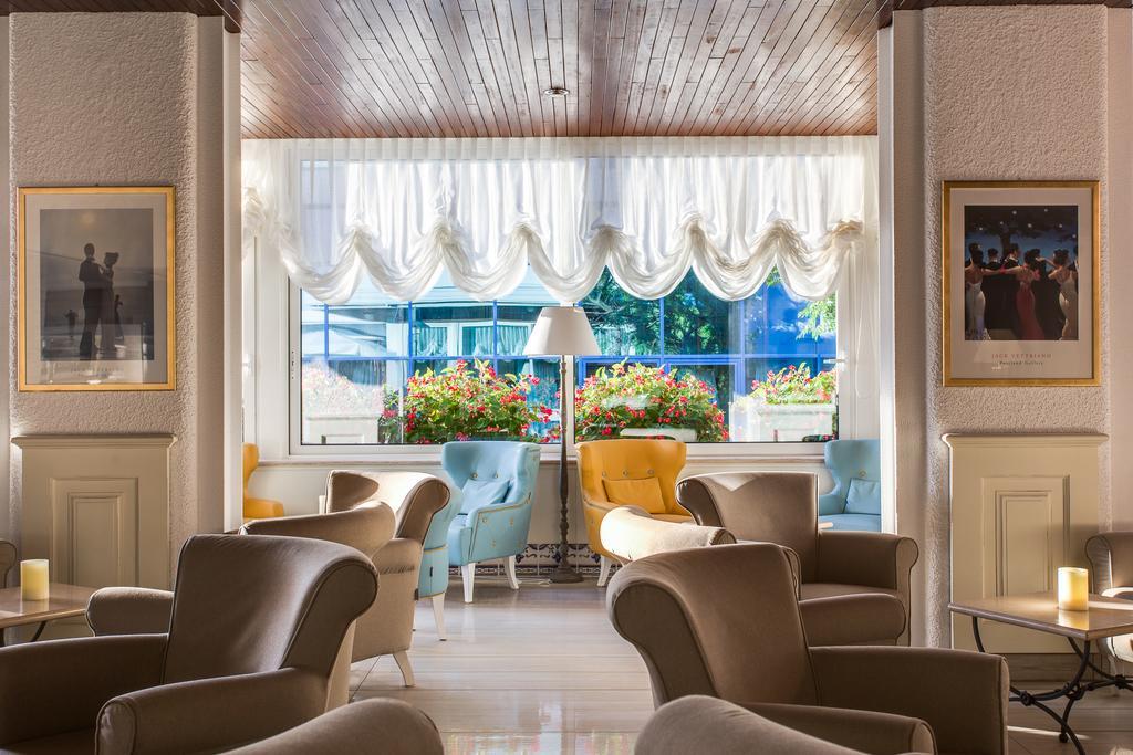 Hotel Internazionale Чезенатико Екстериор снимка